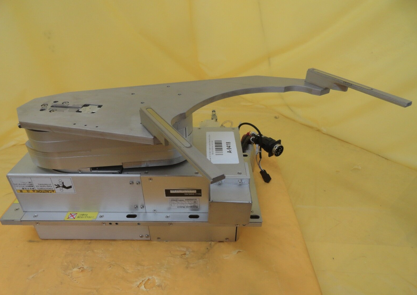 Used Kawasaki NS110C-B001 Chuckbot 4K192-238-4 NSR-S307E 300mm DUV Used