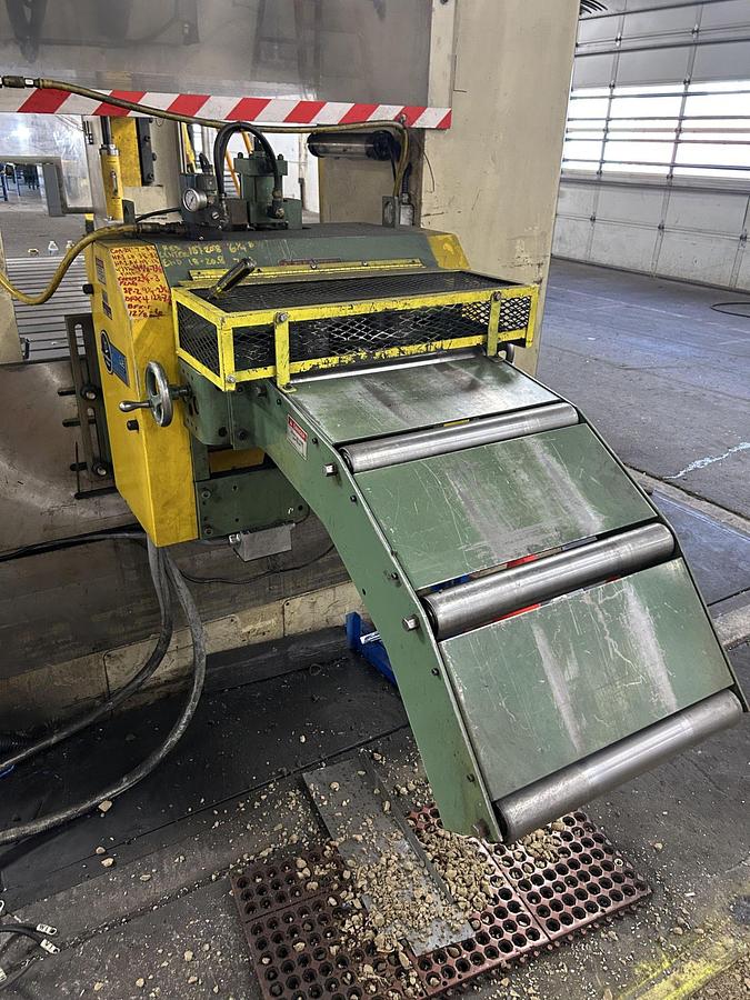 Used 440 ton Sutherland 120"x60 SSDC Stamping Press