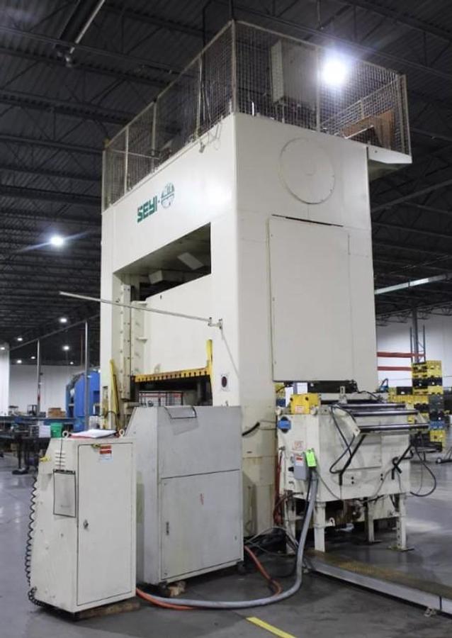 Used 440 ton SEYI 122"x55" SSDC Stamping Press