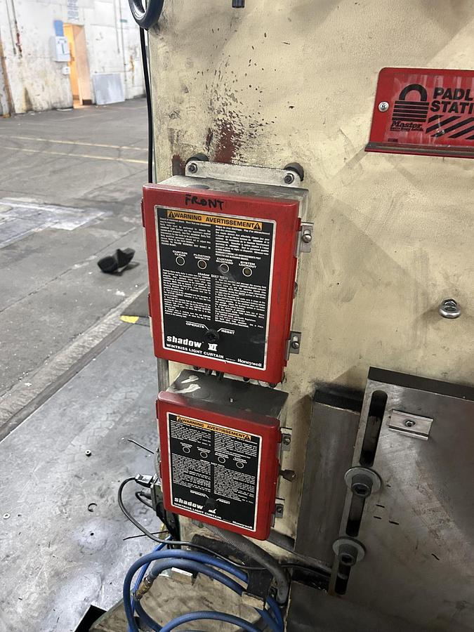 Used 440 ton Sutherland 120"x60 SSDC Stamping Press