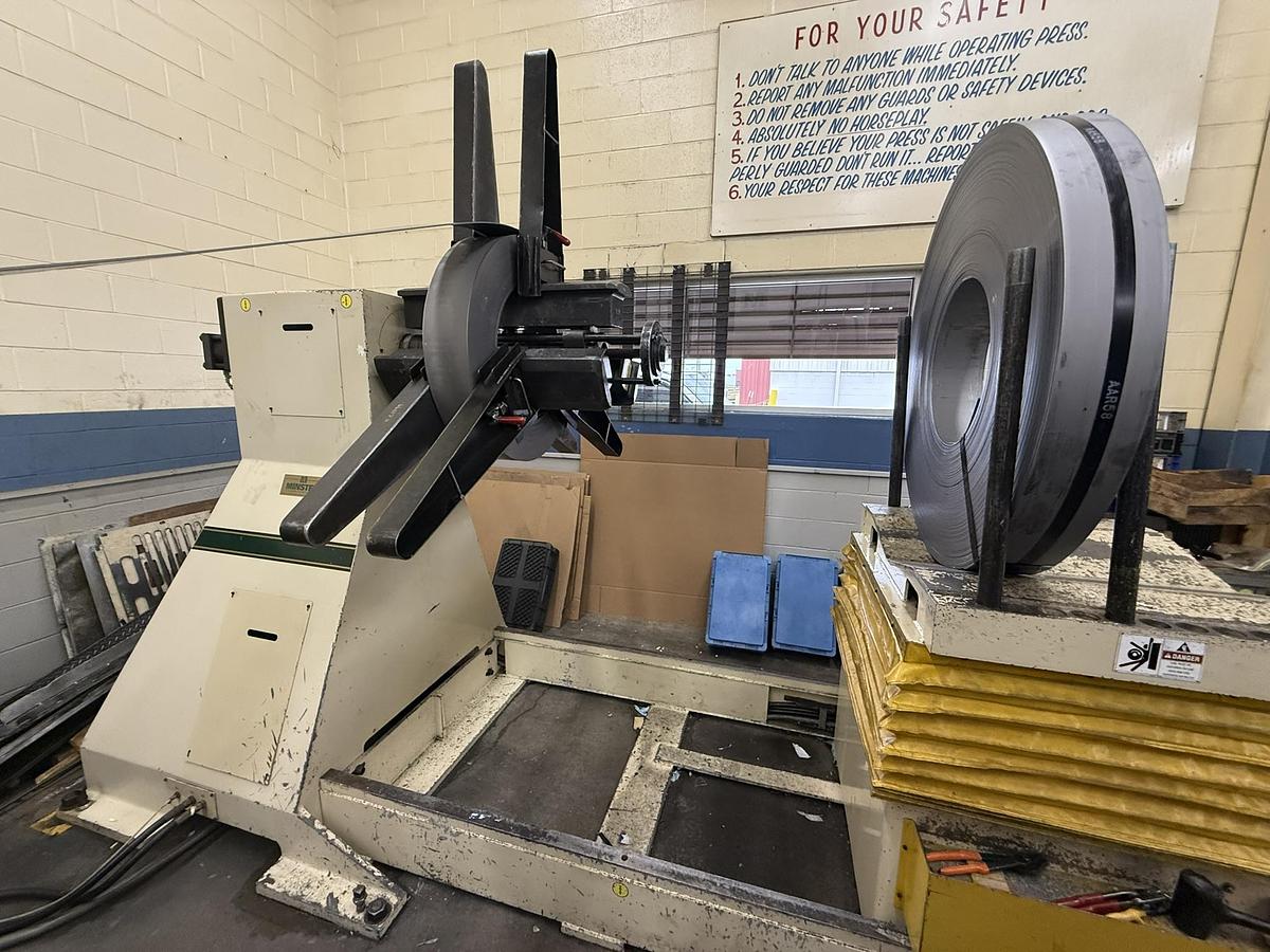 Used 26" Minster Servo Coil Feed Line