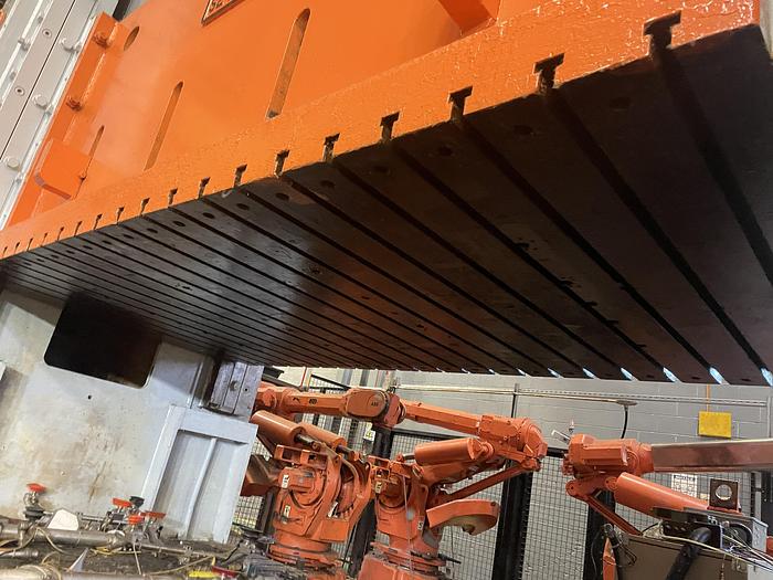Used 1500 ton USI Clearing 132"x66" SSDC Stamping Press