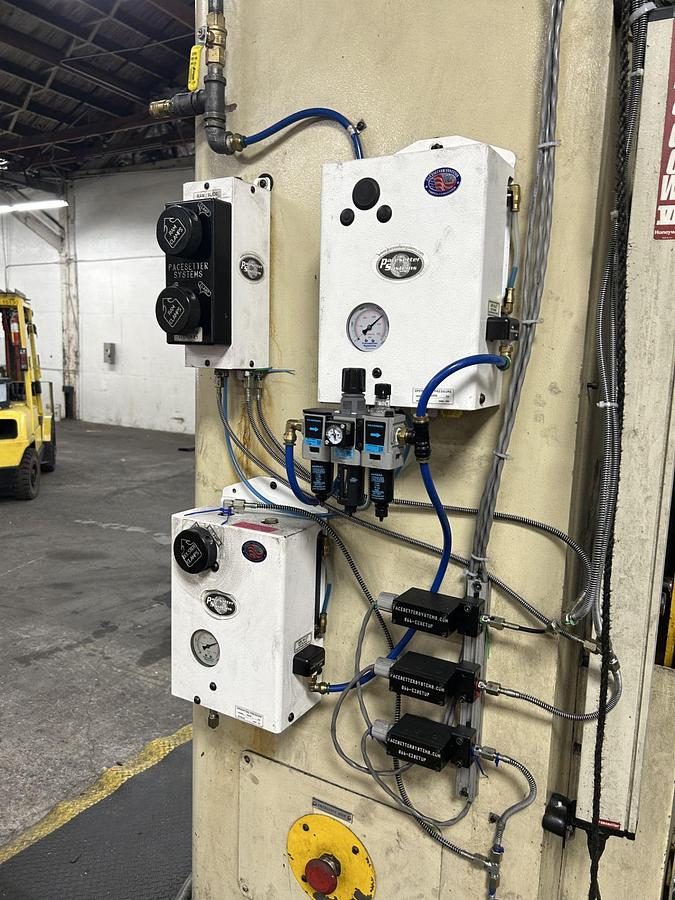 Used 440 ton Sutherland 120"x60 SSDC Stamping Press