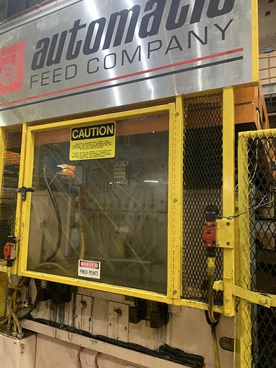 Used 400 ton Komatsu & Automatic Feed Co. Blanking Press Line