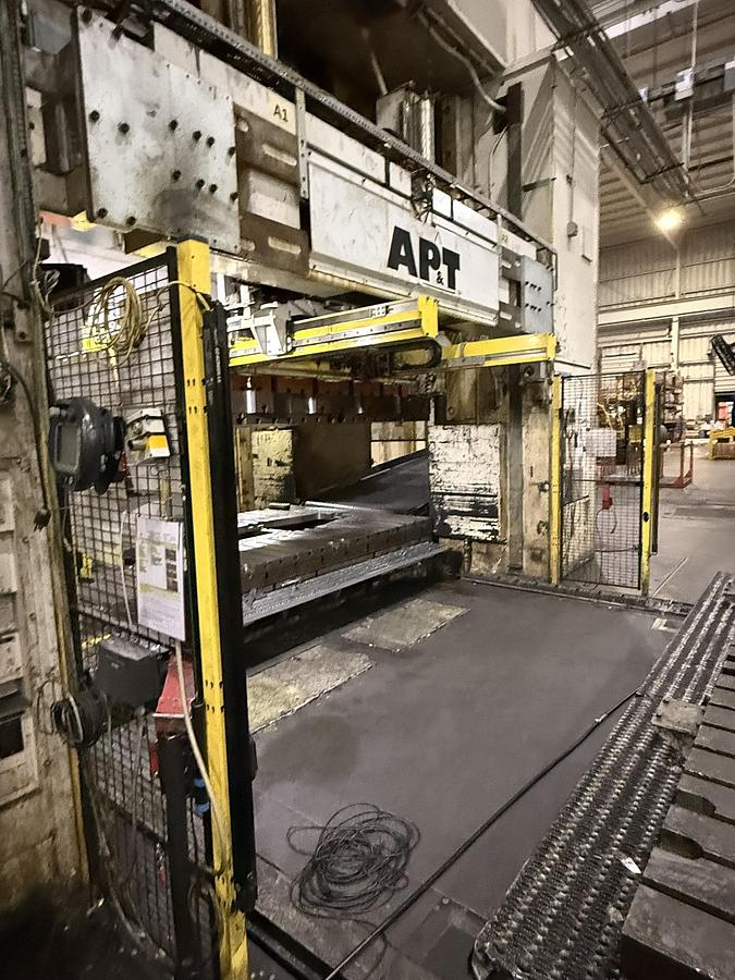 Used 1600 ton Niagara 156"x72" SSDC Stamping Press