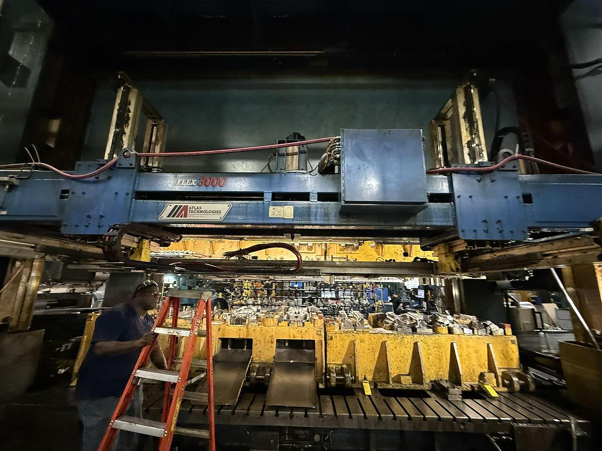 Used 240" Atlas(3) Axis Servo Transfer System