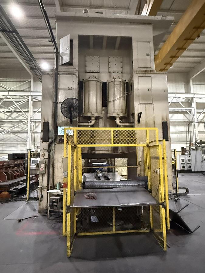 Used 1600 ton Niagara 156"x72" SSDC Stamping Press