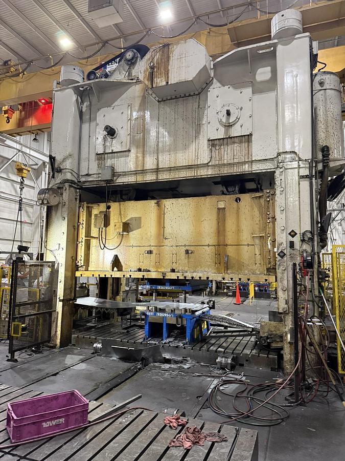 Used 800 ton Minster 168"x84" SSDC Stamping Press