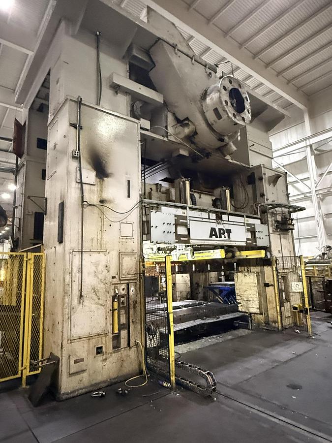 Used 1600 ton Niagara 156"x72" SSDC Stamping Press