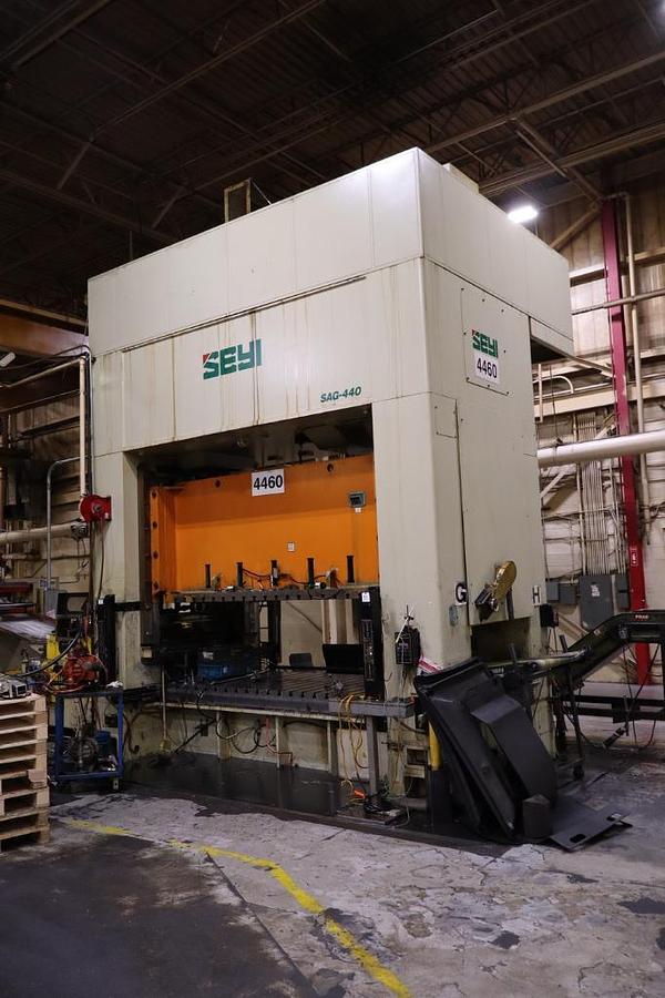 Used 440 ton SEYI 122"x55" SSDC Stamping Press