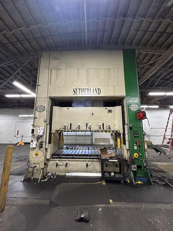 Used 440 ton Sutherland 120"x60 SSDC Stamping Press