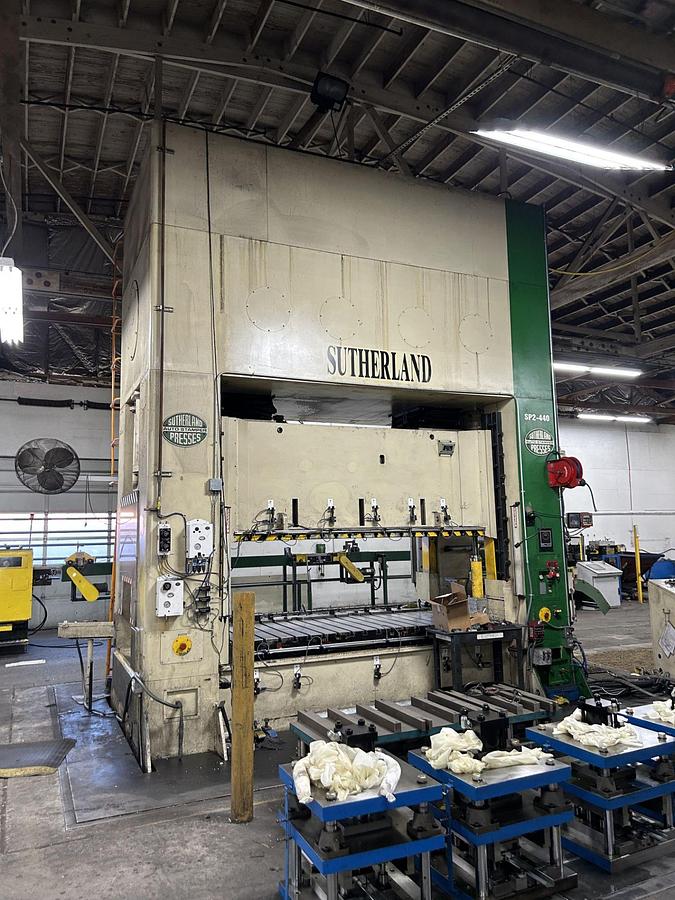 Used 440 ton Sutherland 120"x60 SSDC Stamping Press
