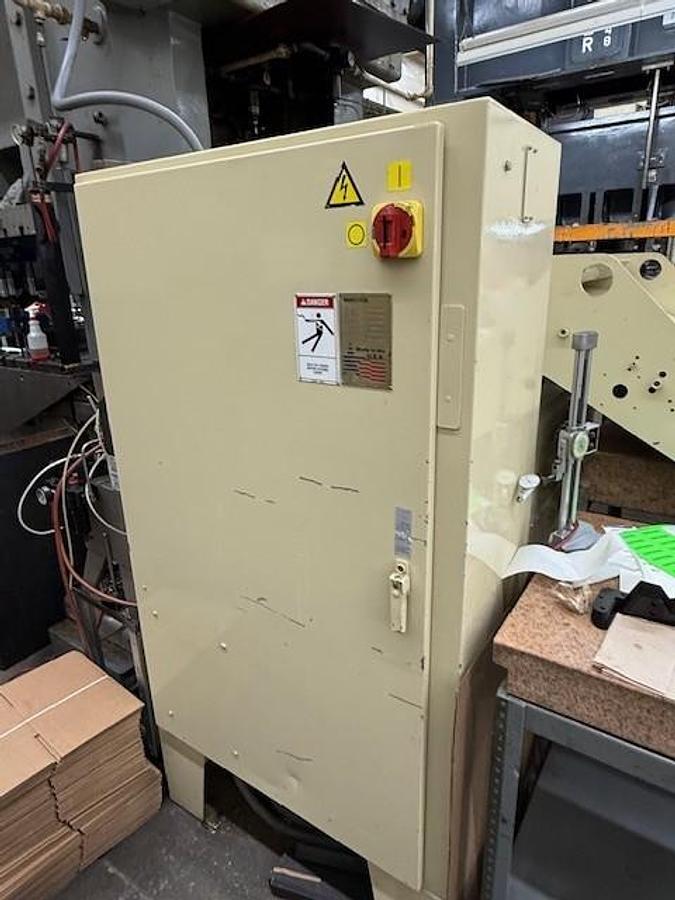 32" Minster Servo Feeder