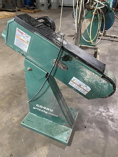 Used GRIZZLY GO489 BELT SANDER