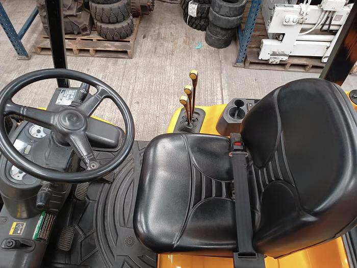 Usado 2019 HYUNDAI 25L-7A