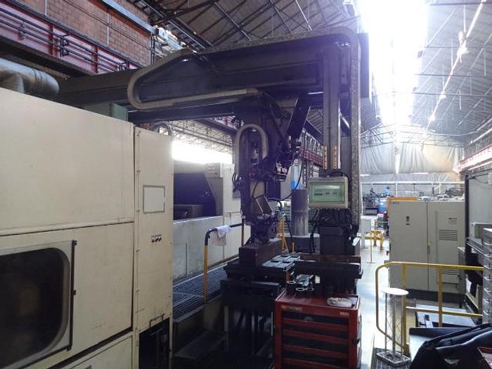 D'occasion NEDSCHROEF BL 4 - BL 405 Presse transfert rapide de frappe à froid extra longue course / Extra long stroke bolt maker