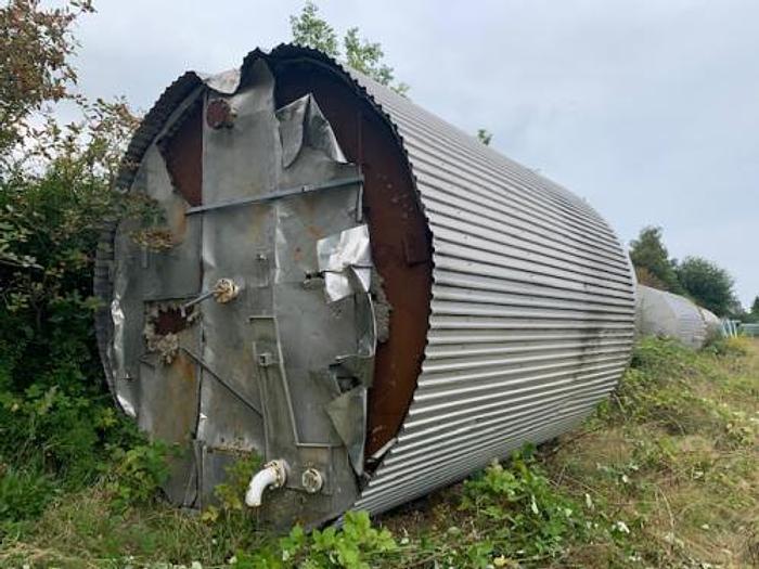 Brugt 50 m3 jerntank keglebund