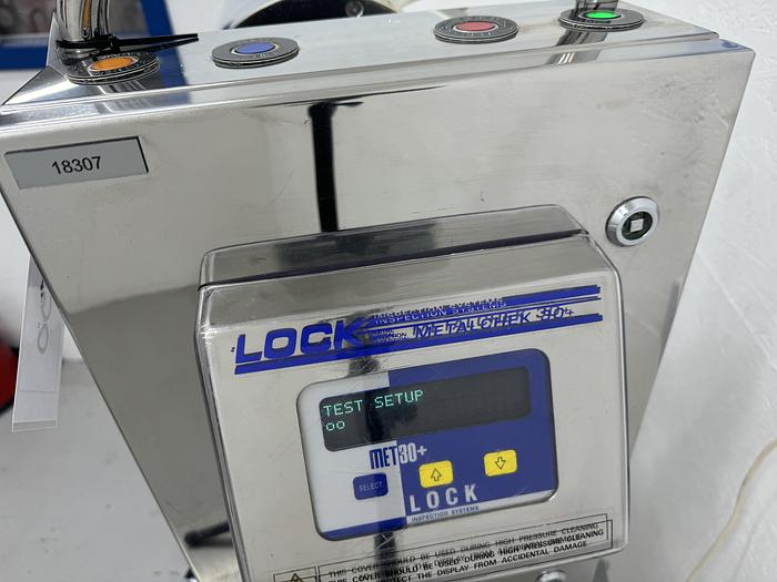 Used Lock Met 30+ Metal Detector