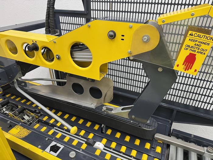 Used SIAT SM 11/4 PA Automatic Case Sealer