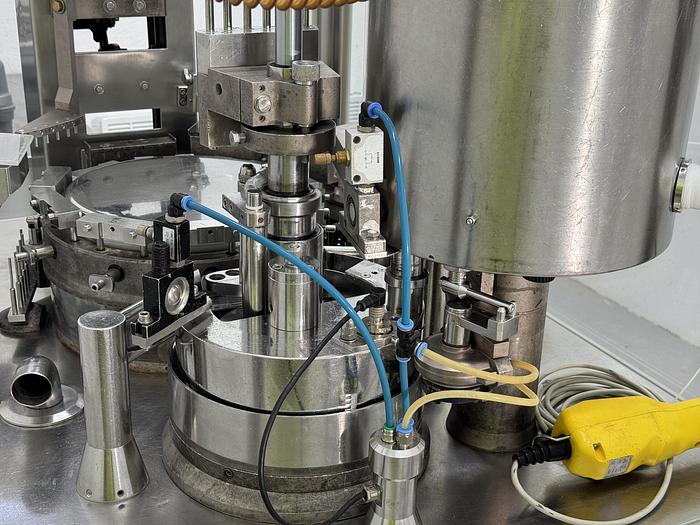 Used Macofar CD-40 Automatic Capsule Filler 