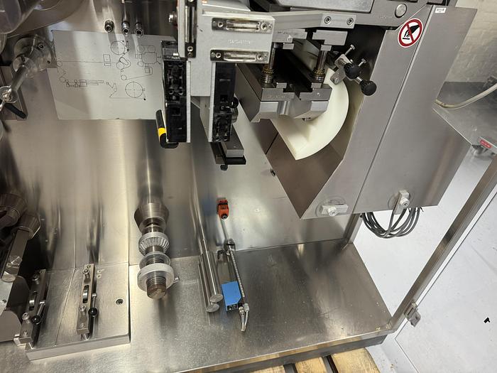 Used Bosch TLT 1200 Blister Packer