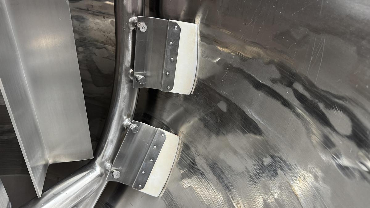 Used Giusti 500 Litre Jacketed Hemispherical Stainless Steel Anchor Paddle Mixer with Bottom Mounted High Shear Mixer