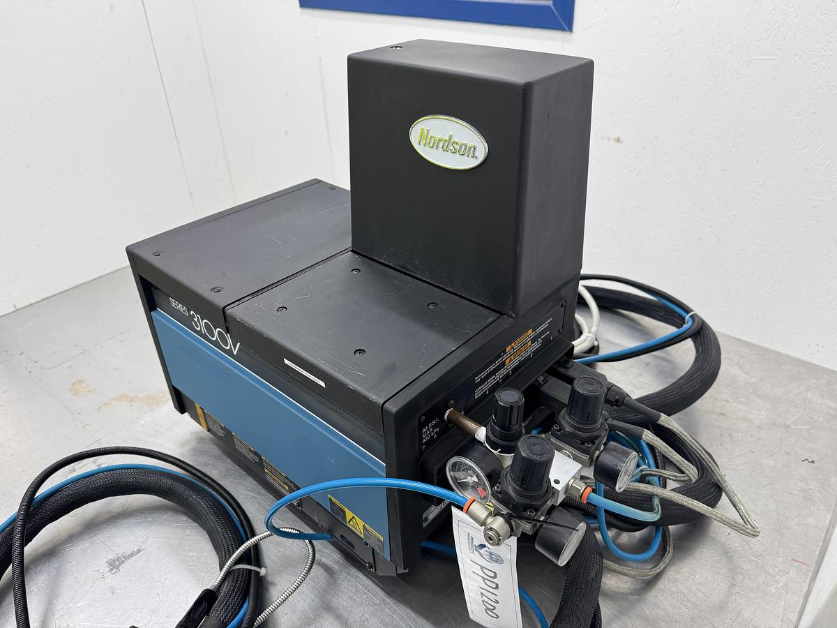 Used Nordson 3100V Hot Glue Applicator