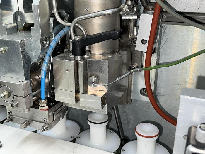 Used Norden Nordenmatic 400 HA/M Plastic and Metal Tube Filler