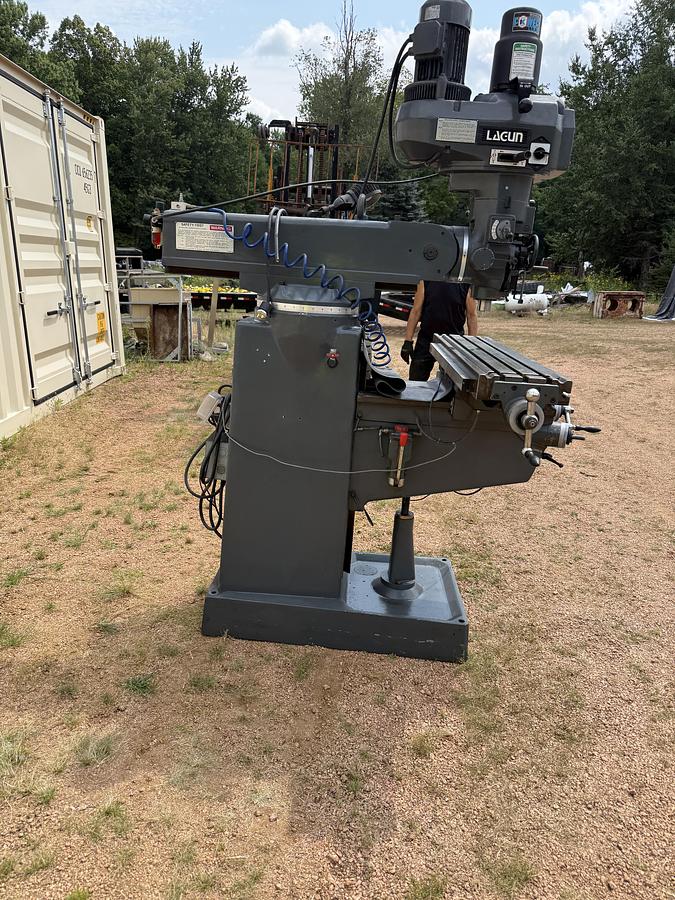 Used Lagun Vertical Milling Machine - FTV-2