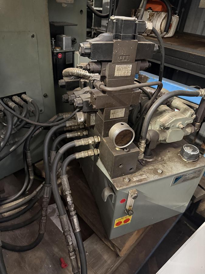 Used MITSUI SURFACE GRINDER