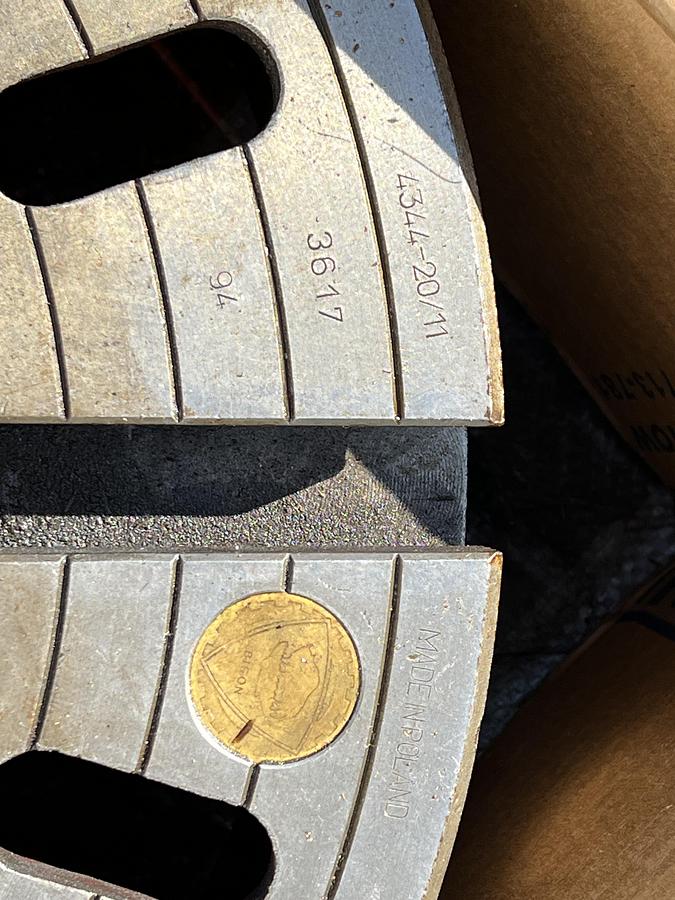 Used Bison - 20" 4-Jaw Independent Scroll Chuck - 4344-20/11 - D-11