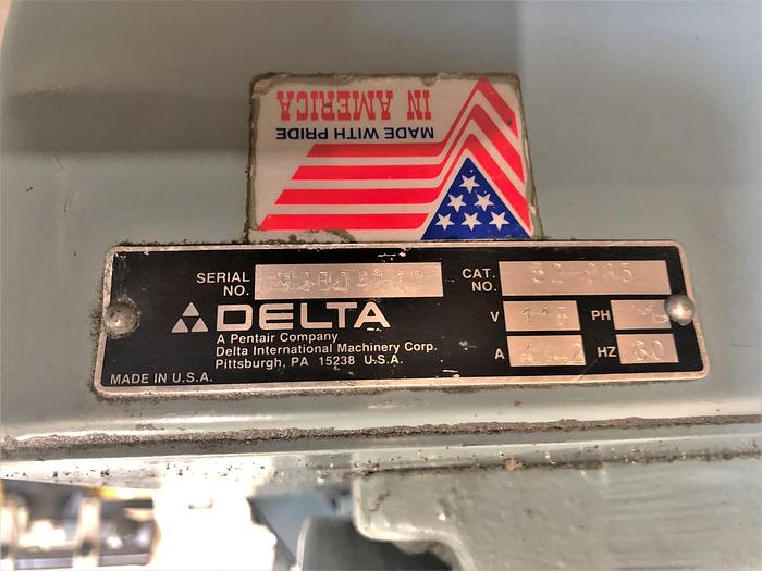 Used 1993 Delta 14" Model 52-963 Vertical Band Saw