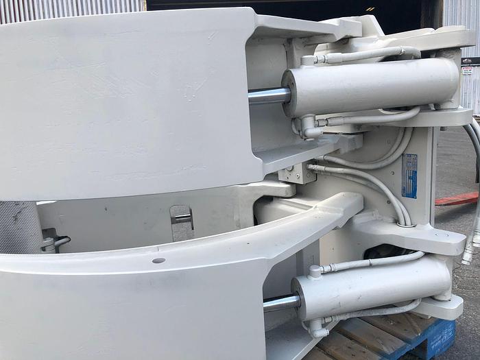 Used 72" CASCADE PAPER ROLL CLAMP MODEL 77F-RDP-144