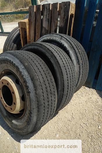 Used 2021 CONTINENTAL HTR 285/70R19.5 tyres