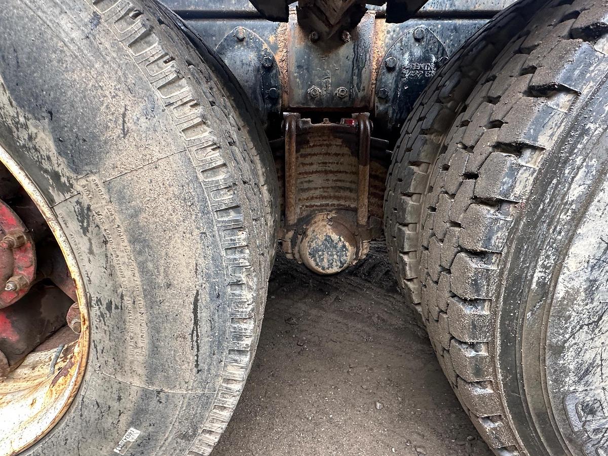 Used 1989 MACK RD600K