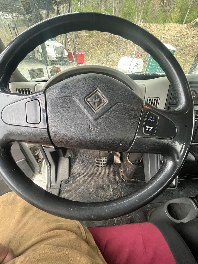 Used 2012 INTERNATIONAL 4300DT