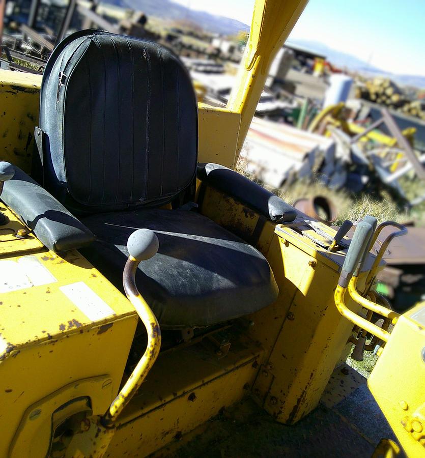 Used 1984 CATERPILLAR D4E