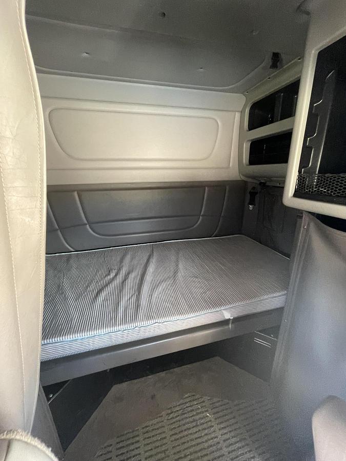 Used 2008 PETERBILT 388