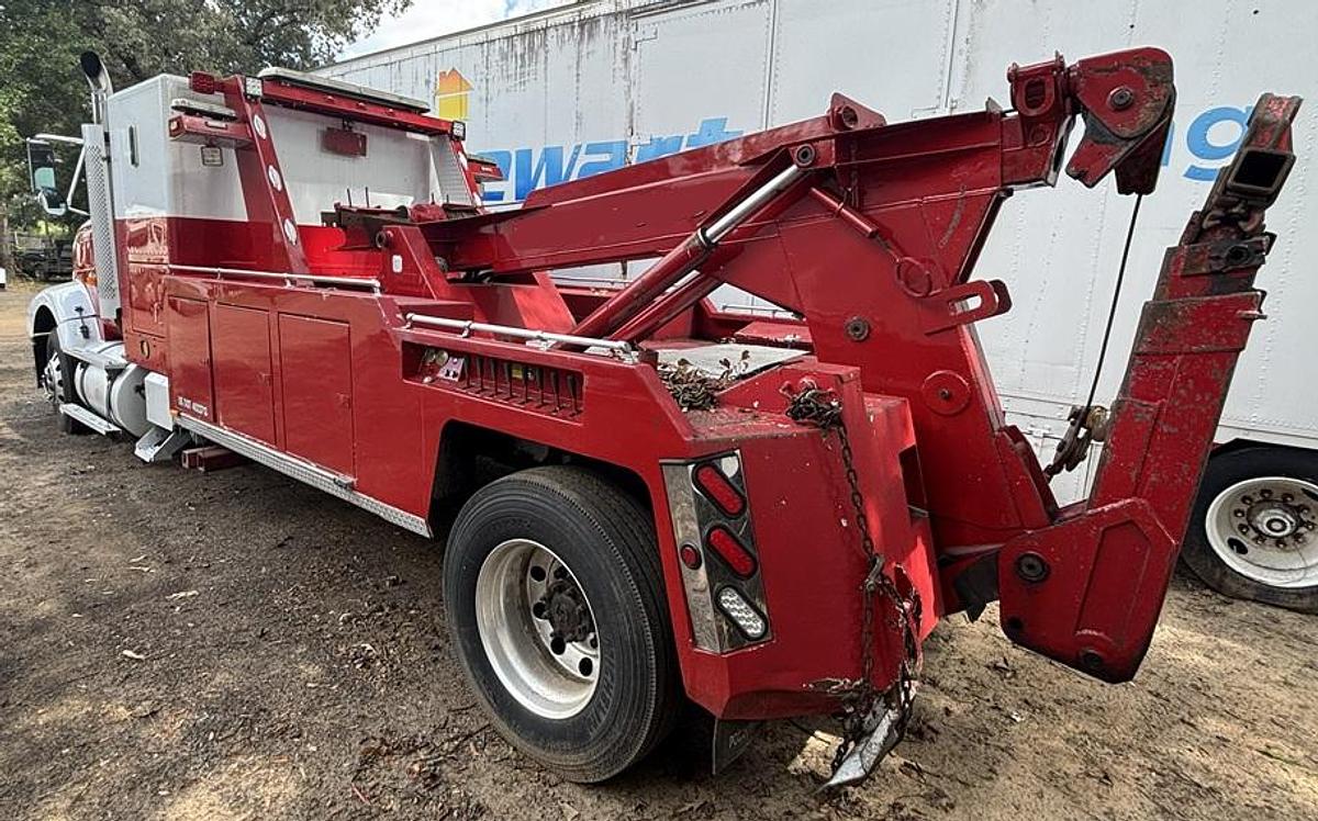 Used INTERNATIONAL 9400