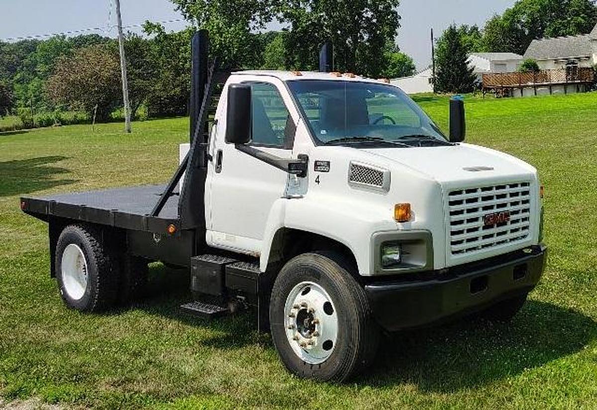 Used 2004 GMC C6500