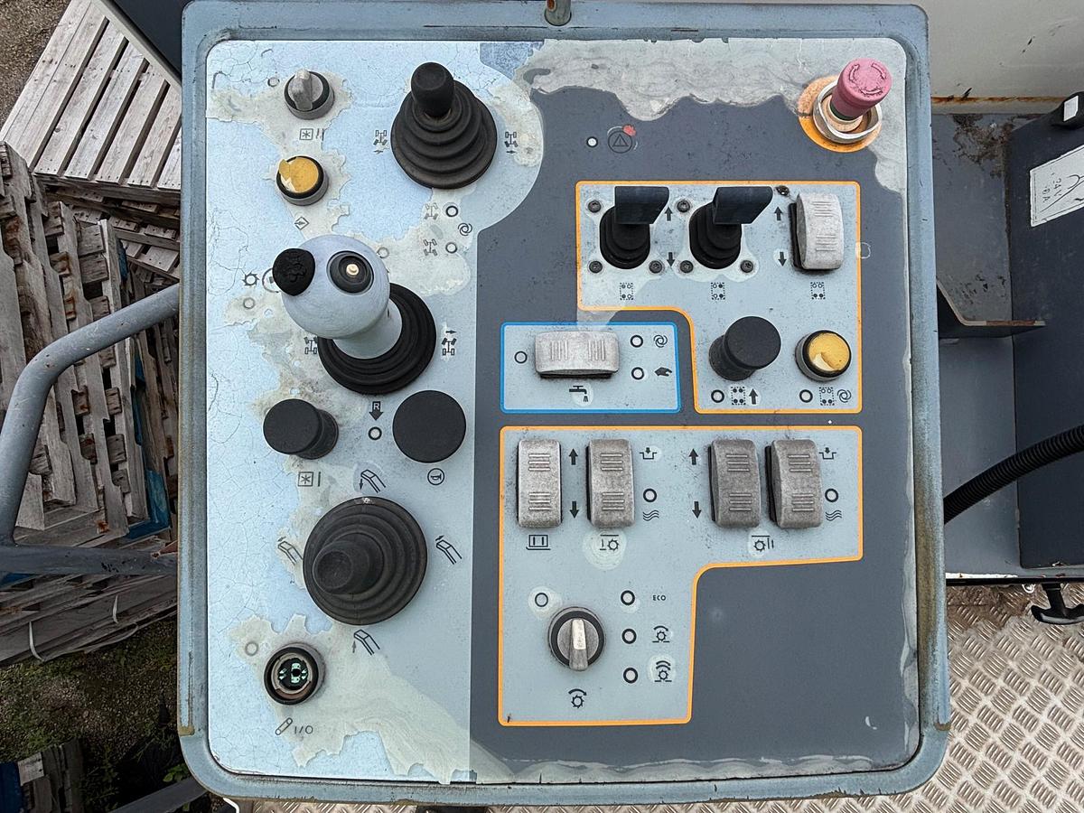 Used 2014 WIRTGEN W210i