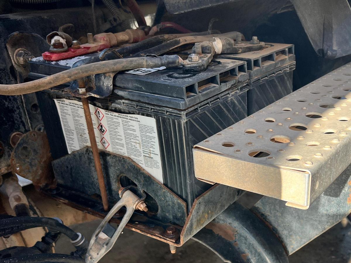 Used 2007 STERLING L7500 Water Truck