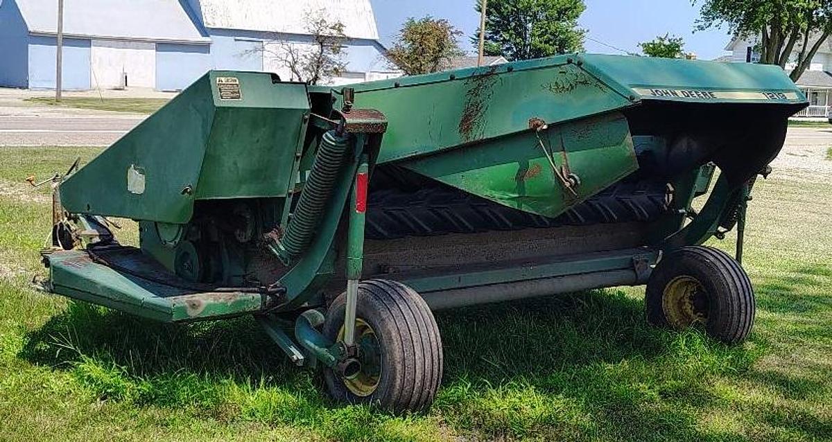 Used 1990 JOHN DEERE 1219 Hay Mower Conditioner/Windrower