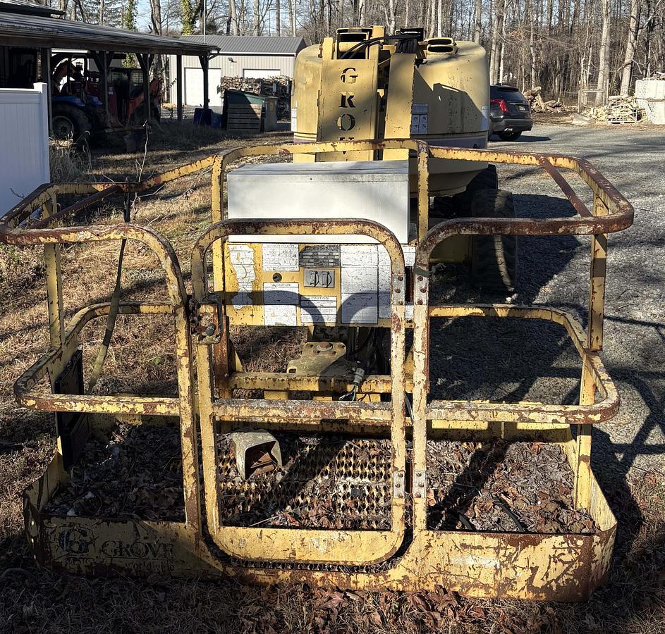 Used 1999 GROVE AMZ51XT