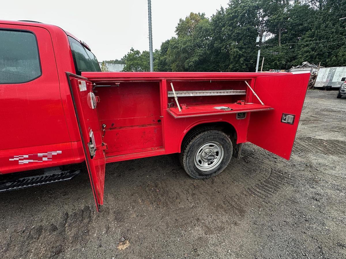 Used 2017 FORD F350 XL Service Truck