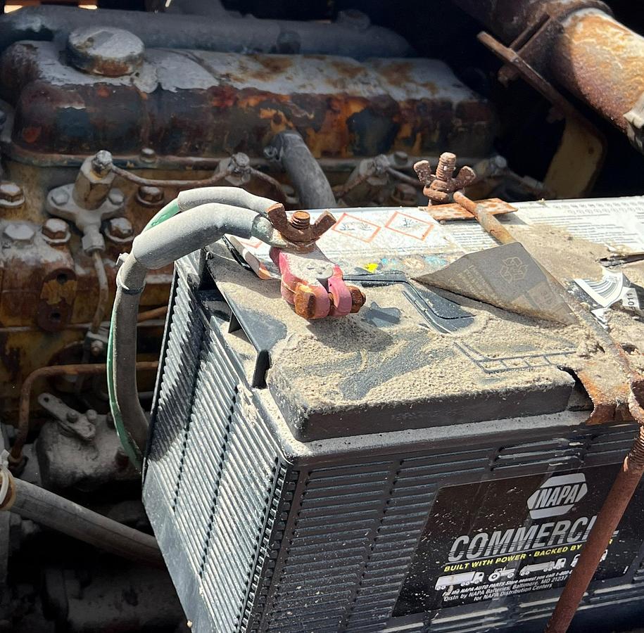 Used 1997 CATERPILLAR R80