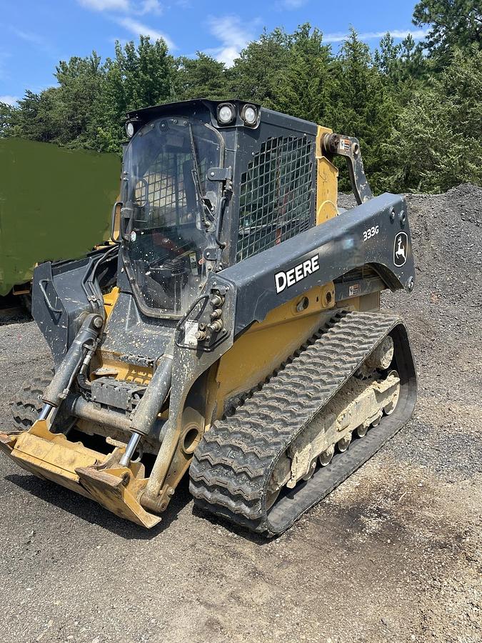 Used 2022 JOHN DEERE 333G