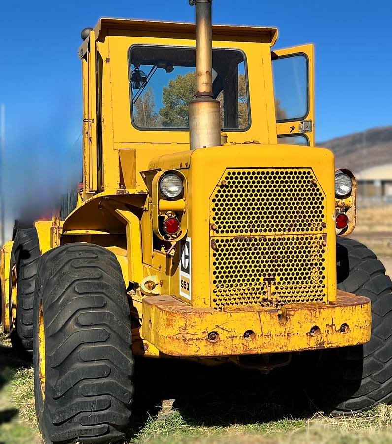 Used 1981 CATERPILLAR 950