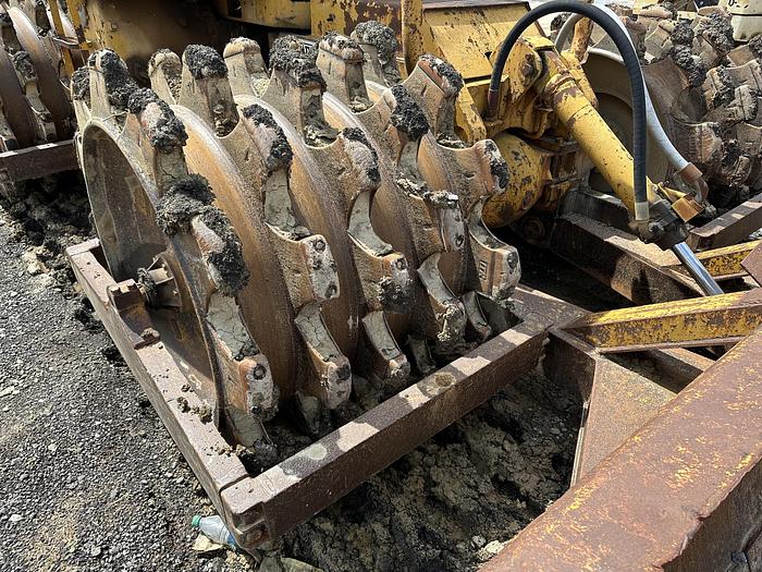Used 1973 CATERPILLAR 815