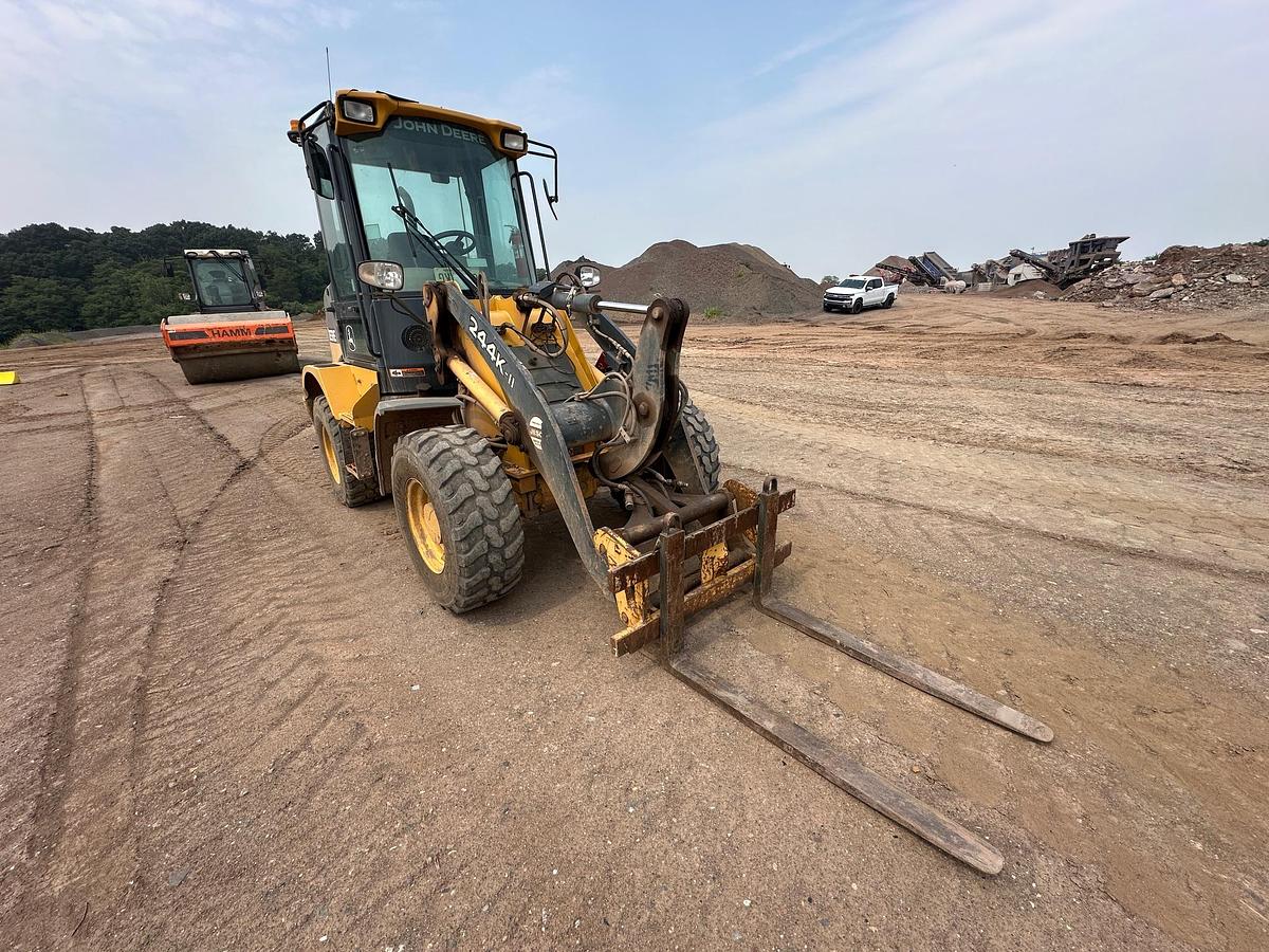 Used 2018 DEERE 244k-II
